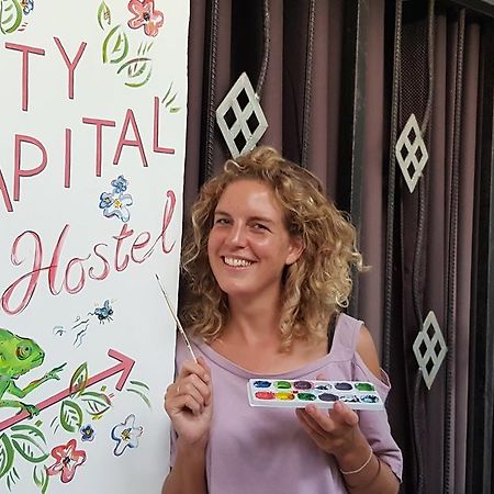 City Capital Hostel Anuradhapura Eksteriør billede